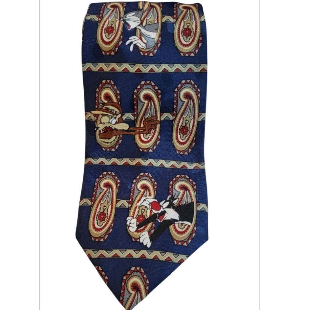 Looney Tunes Mania Paisley Tie